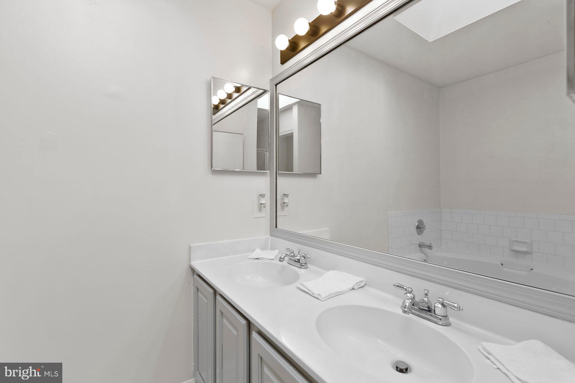 ST CHARLES SUB - HUNTINGTON - Residential