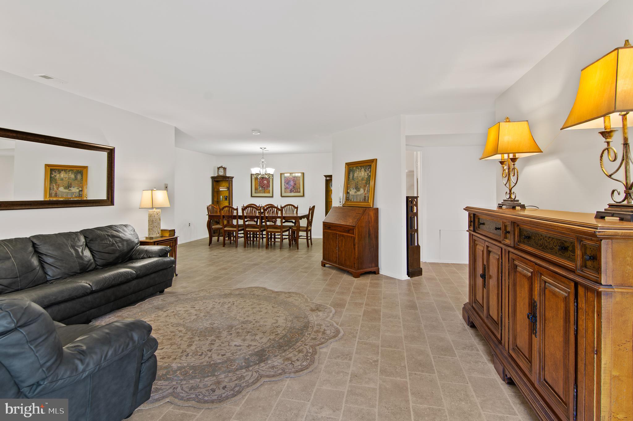 FALLSTAFF - Residential