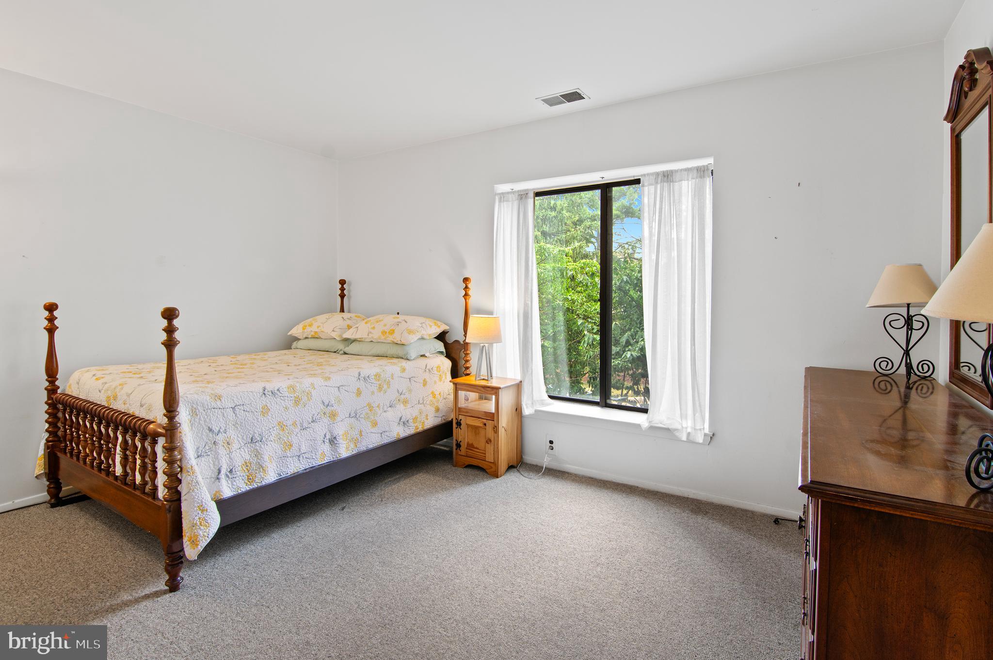 FALLSTAFF - Residential