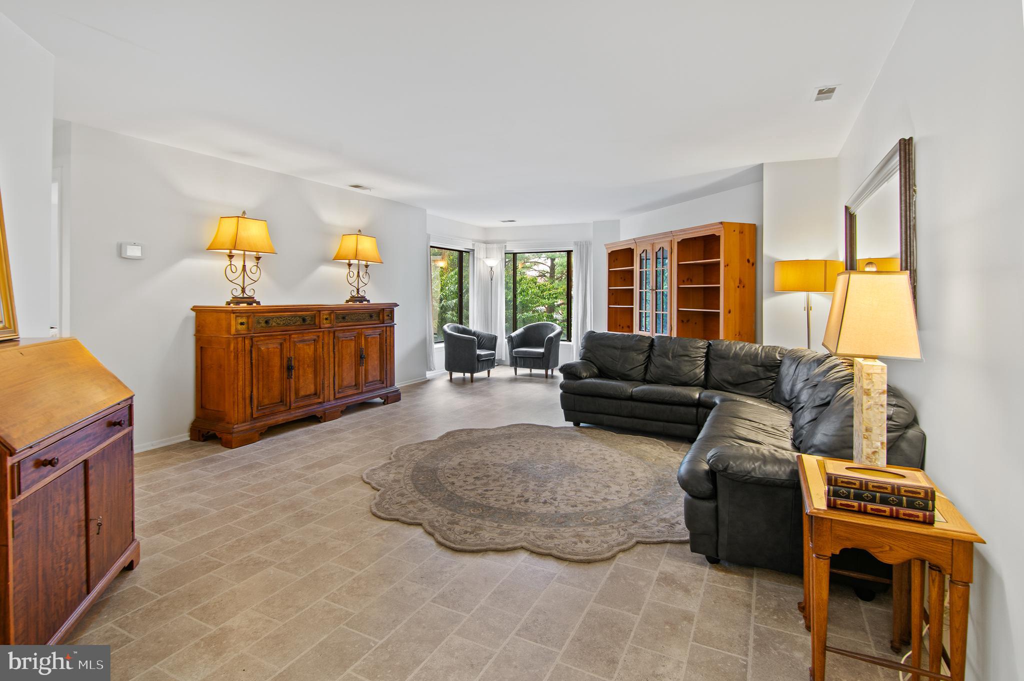 FALLSTAFF - Residential