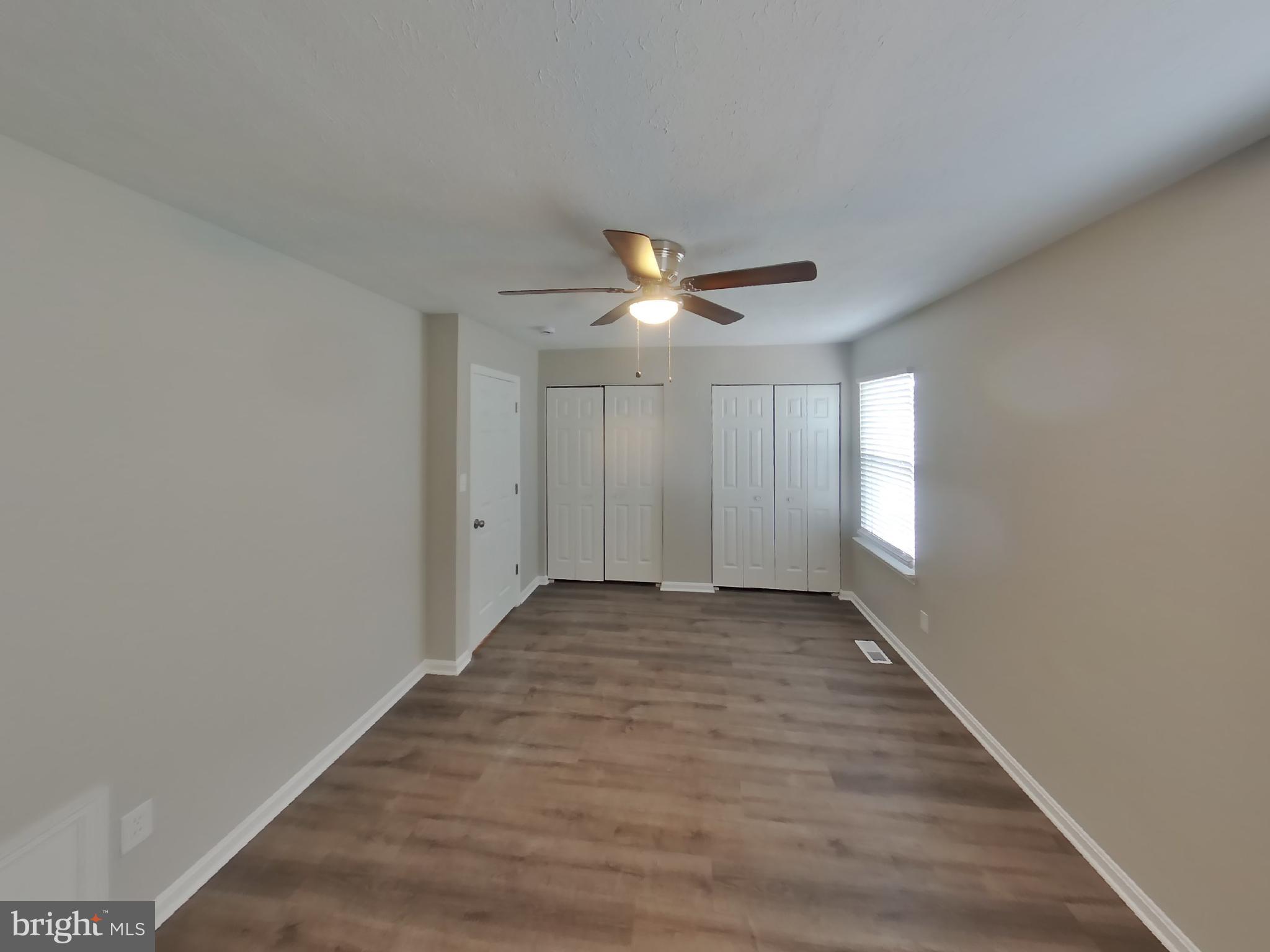 OAKHURST - Residential Lease