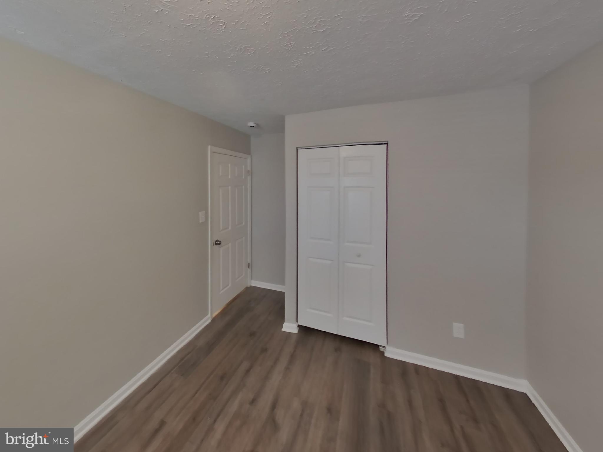 OAKHURST - Residential Lease