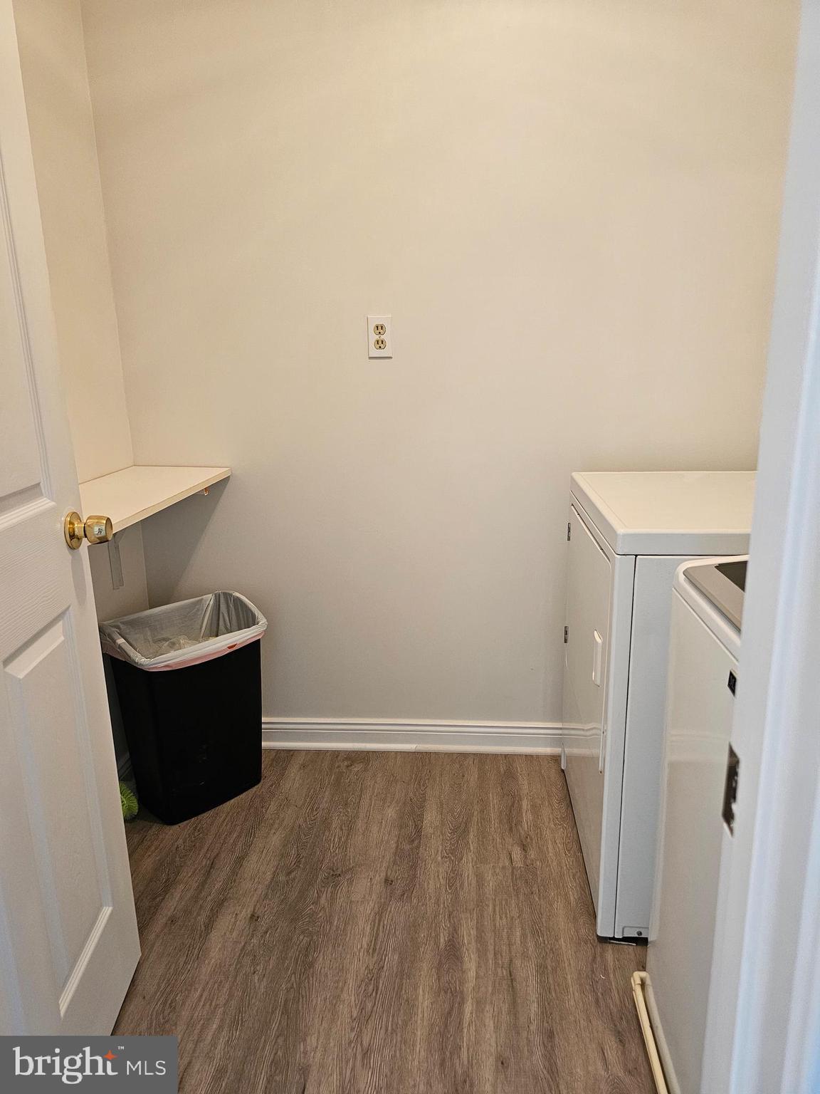 FOREST LAKES - Residential