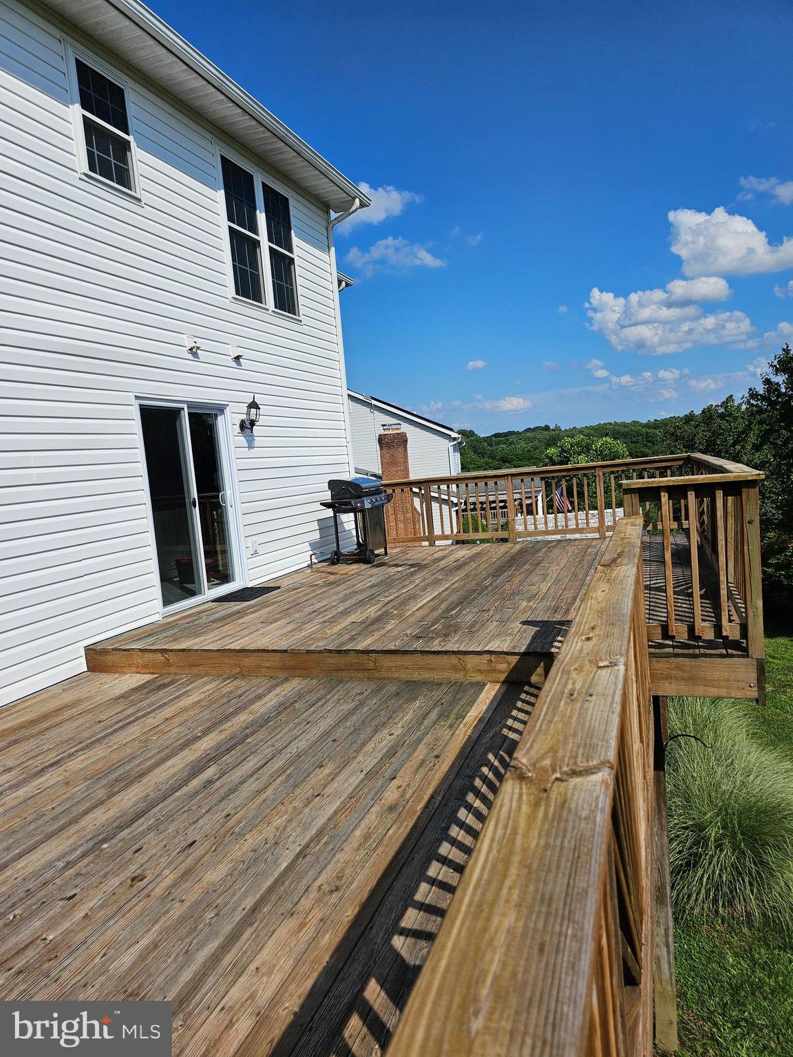 FOREST LAKES - Residential