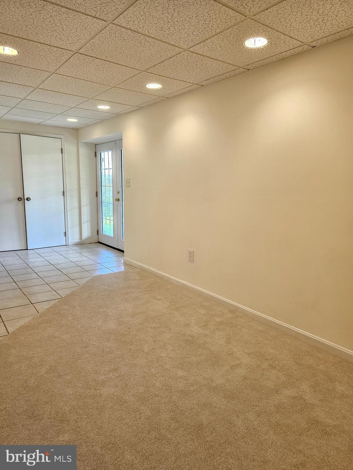 FOREST LAKES - Residential