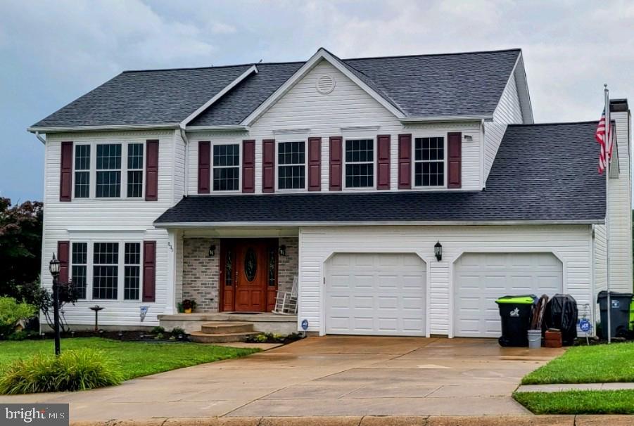 FOREST LAKES - Residential