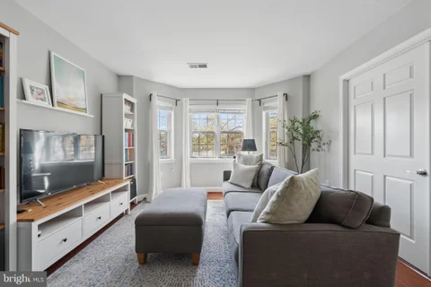 3611 38th Street NW Unit 209, Washington, DC 20016 - #: DCDC2233788