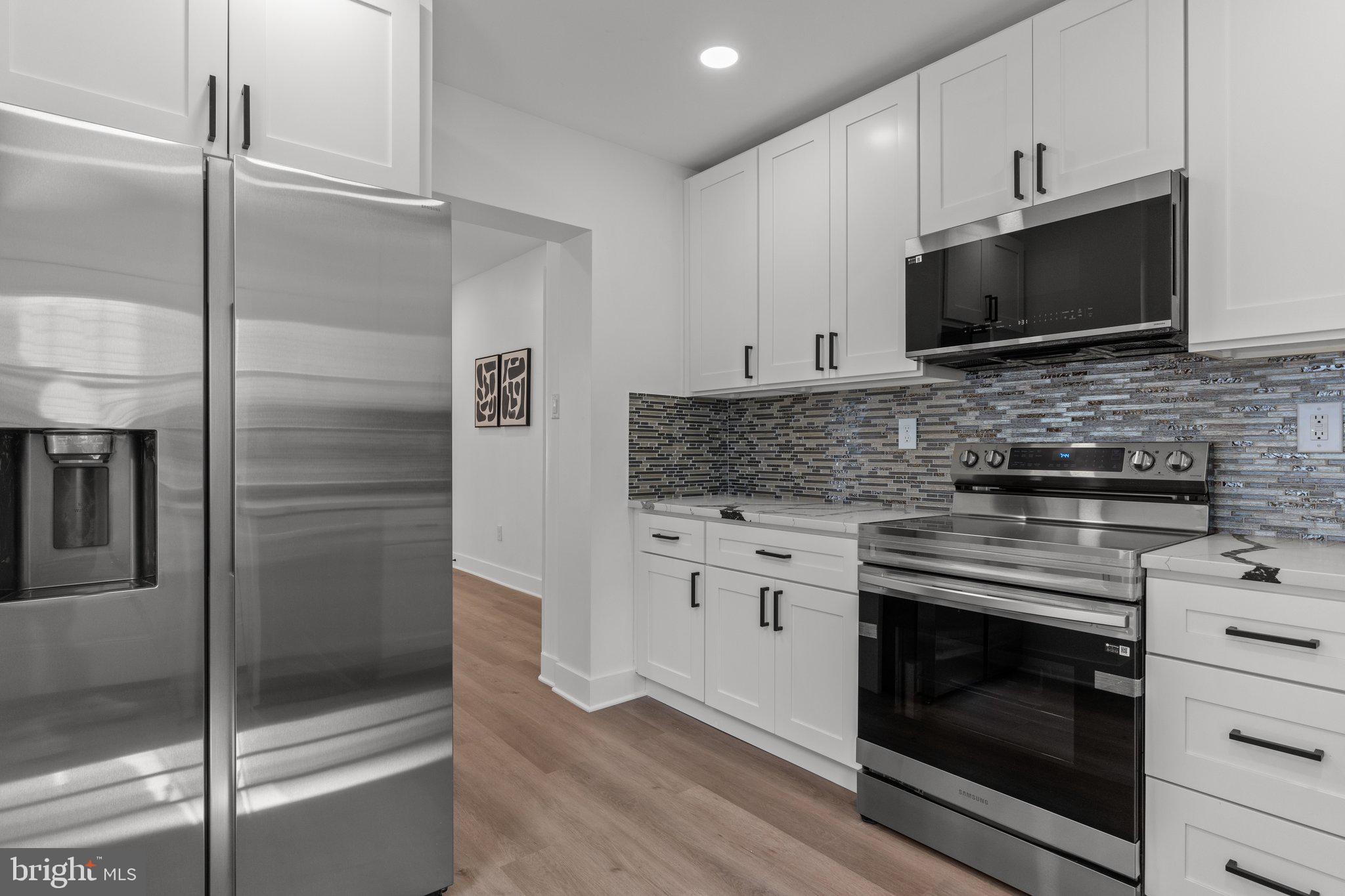 POINT BREEZE - Residential