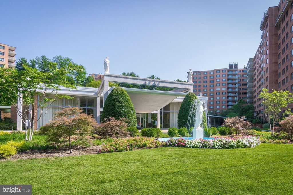 Photo of 4201 Cathedral Avenue NW #1410E, WASHINGTON, DC 20016 (MLS # DCDC2222788)