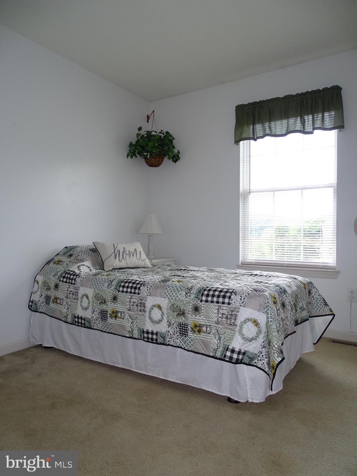 ASBURY POINTE - Residential