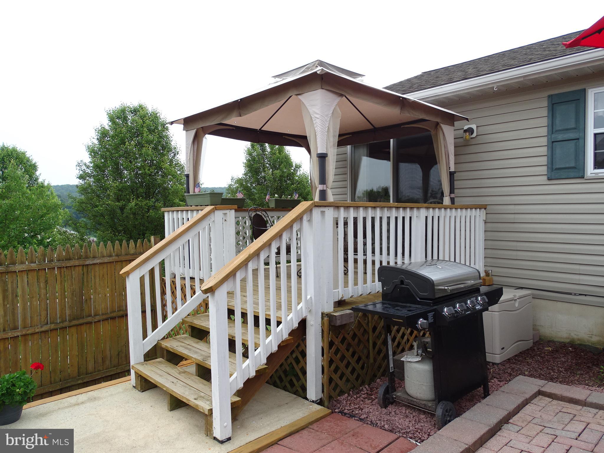 ASBURY POINTE - Residential