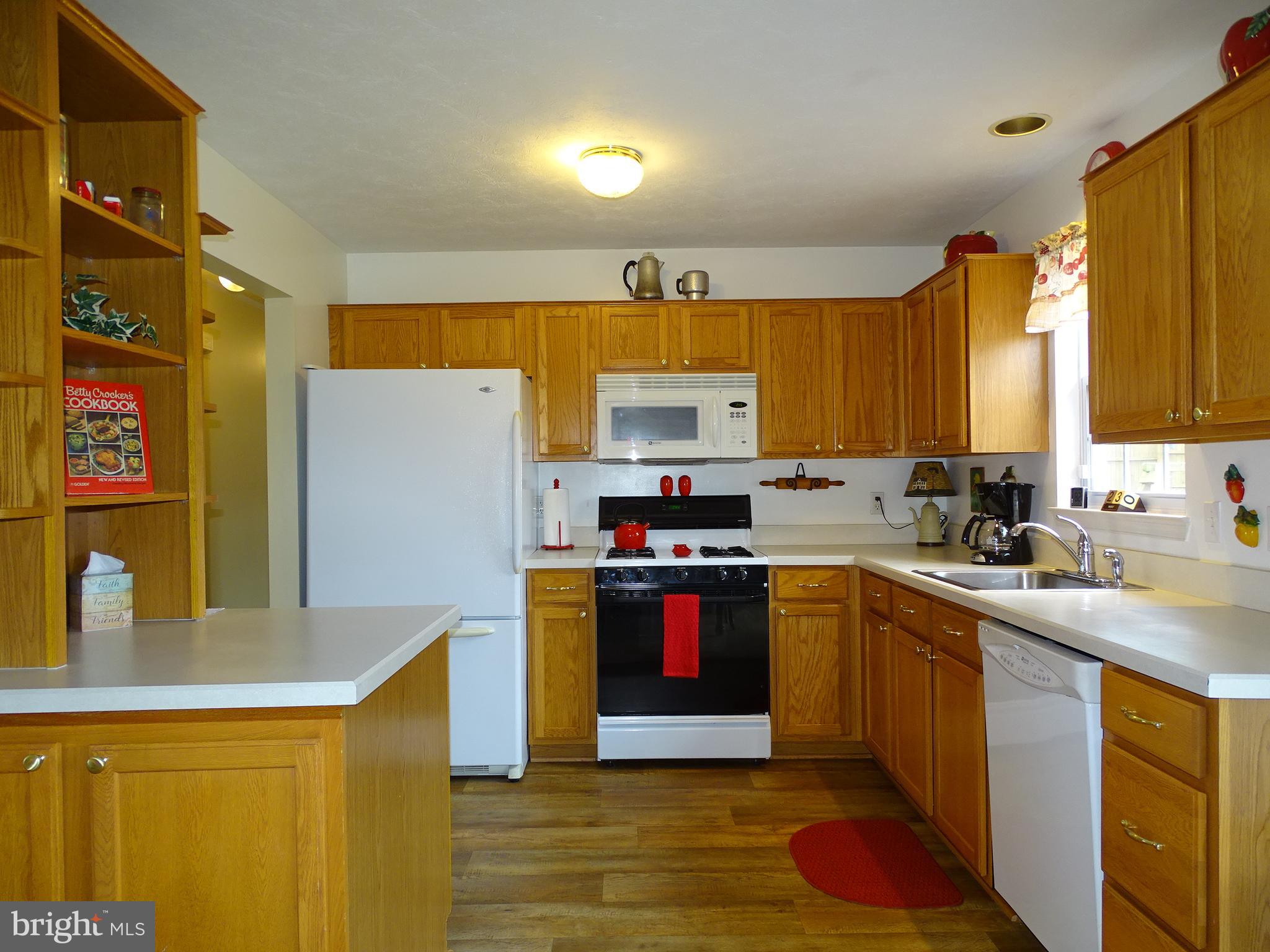 ASBURY POINTE - Residential