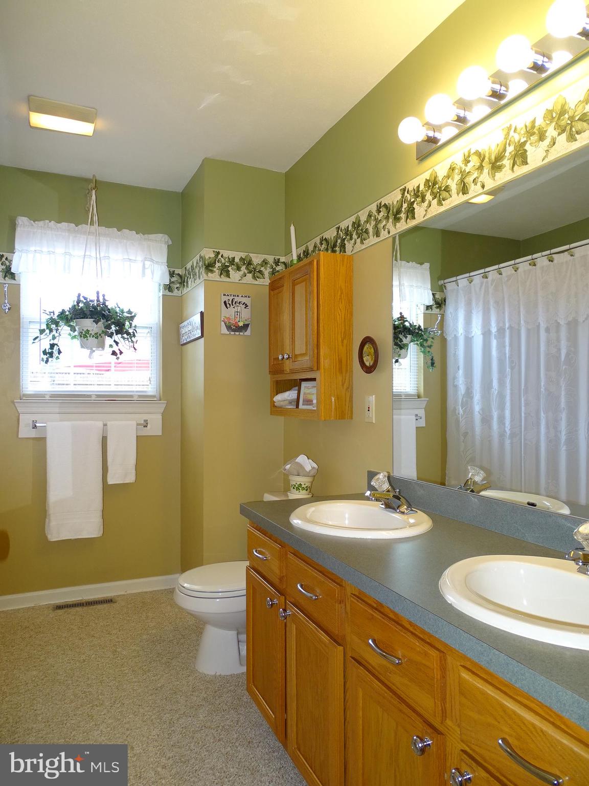 ASBURY POINTE - Residential