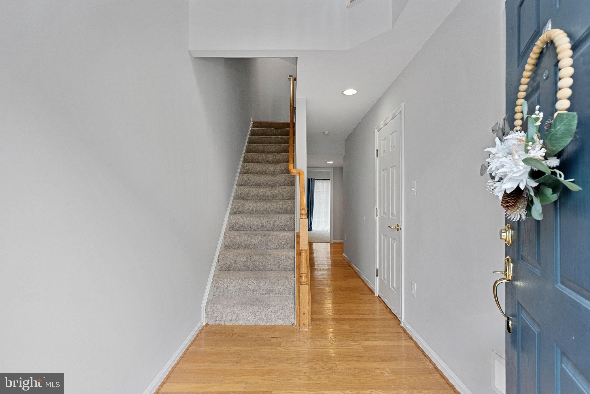 43722 CLEAR LAKE SQUARE