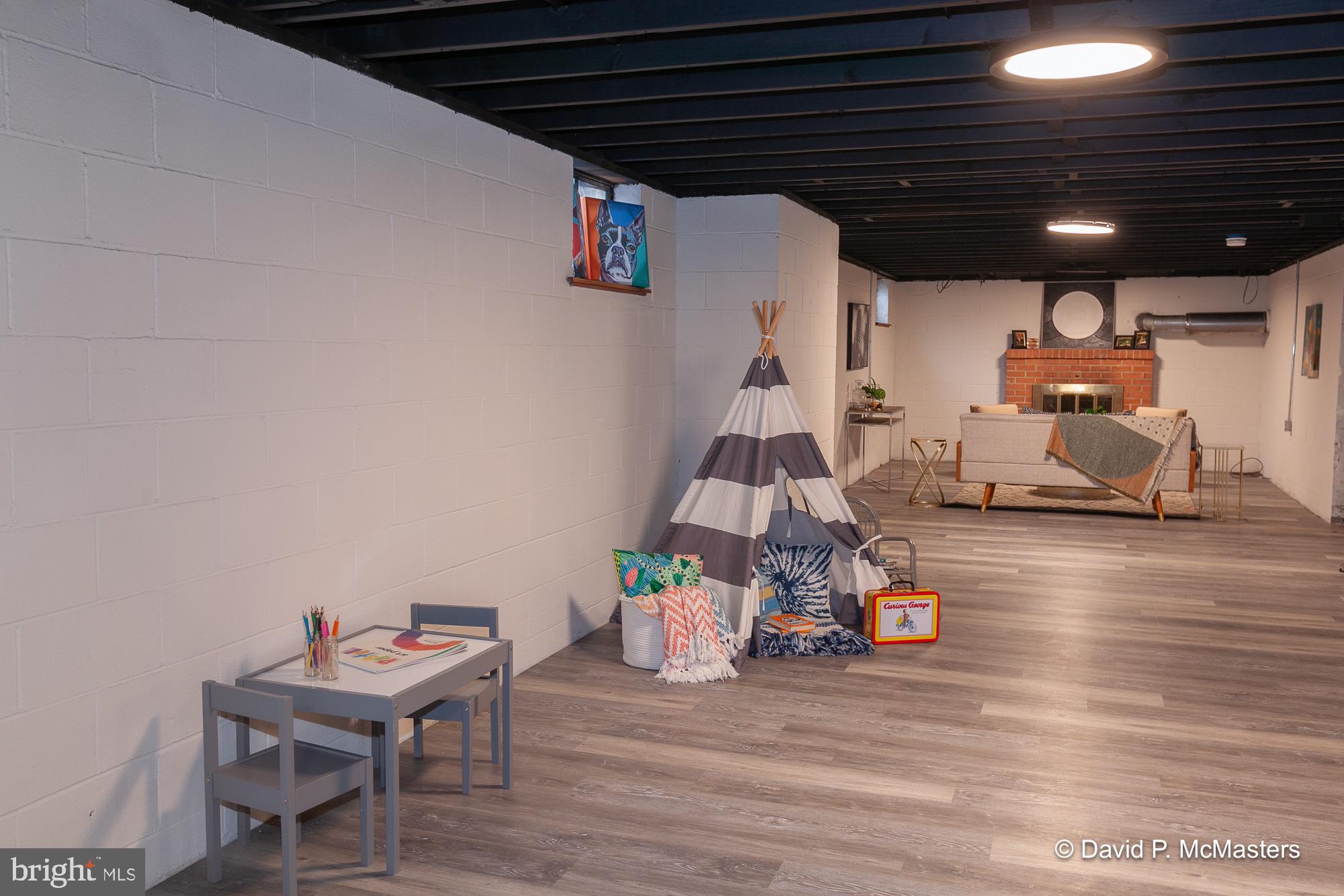 CHARLES TOWN CORPORATION - Residential