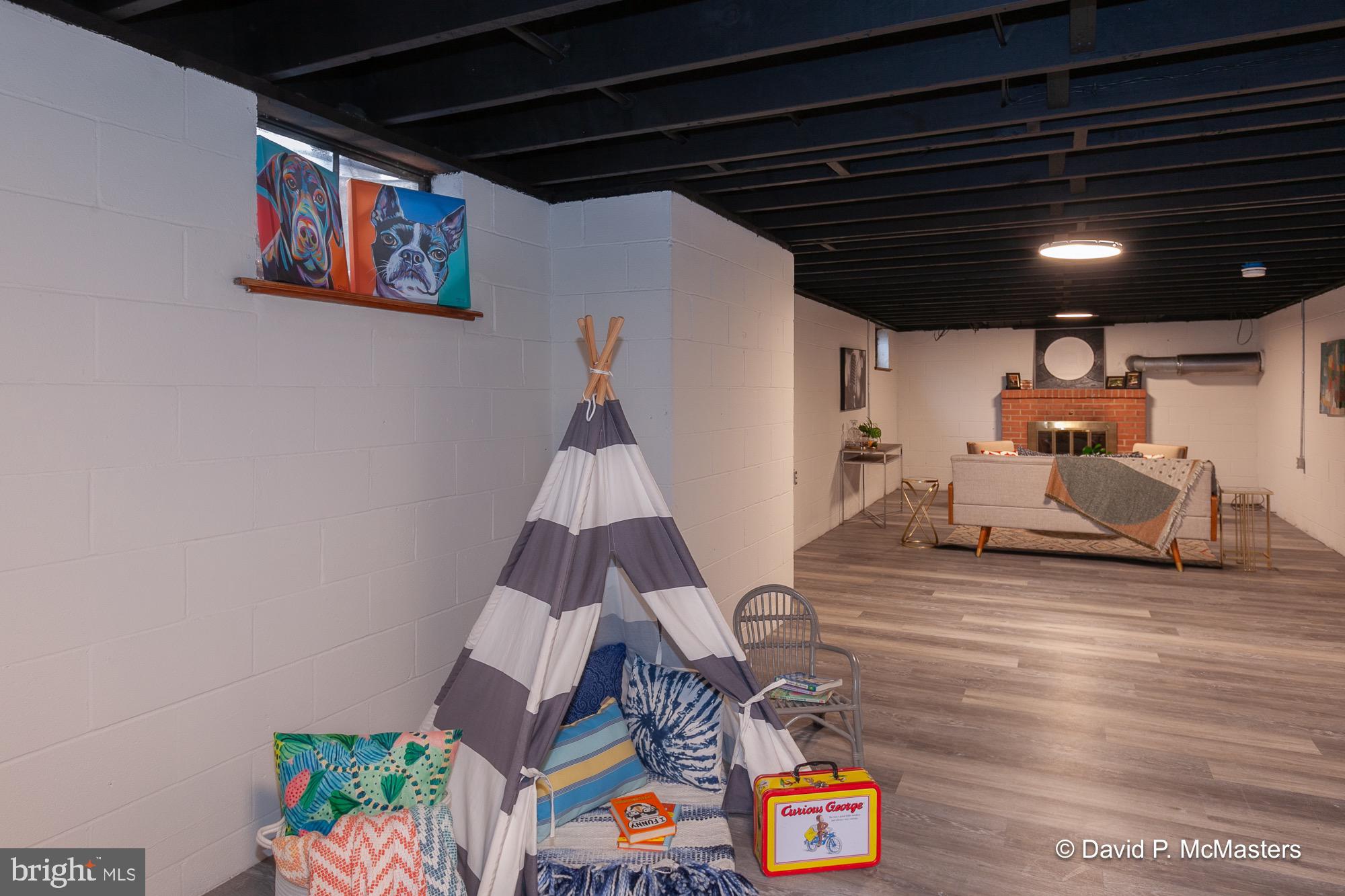 CHARLES TOWN CORPORATION - Residential