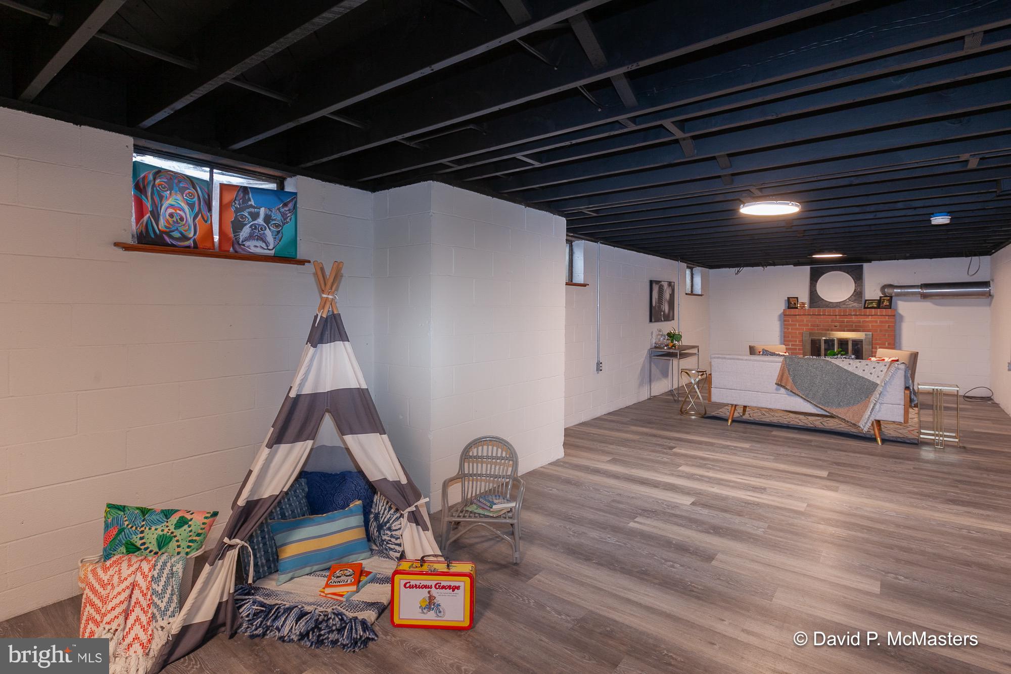 CHARLES TOWN CORPORATION - Residential