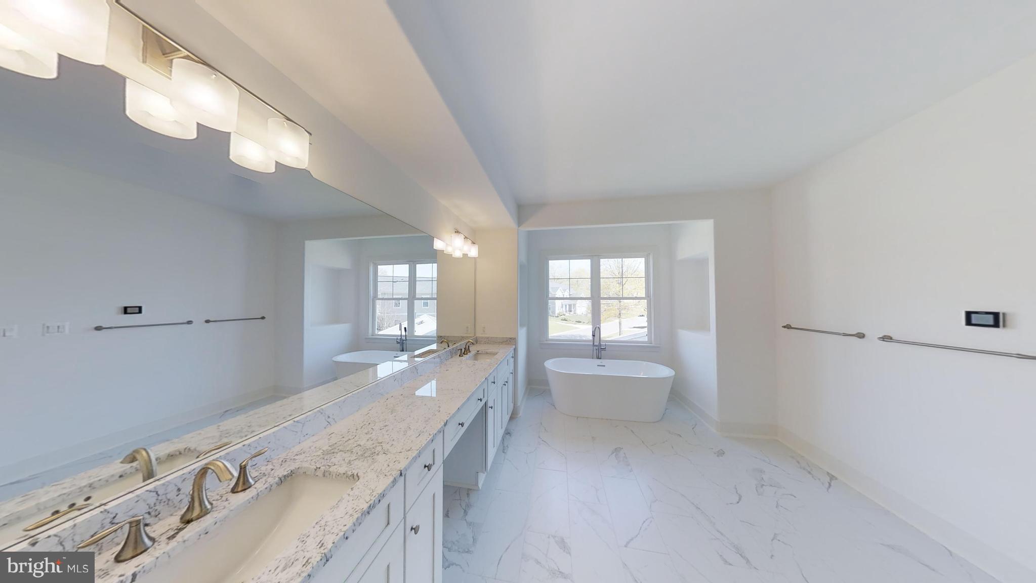 EAST VIENNA WOODS - Residential