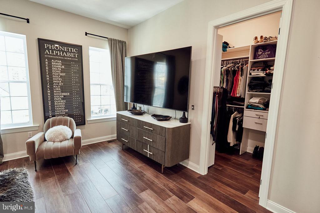 WOODBROOK - Residential