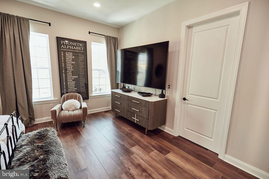 WOODBROOK - Residential