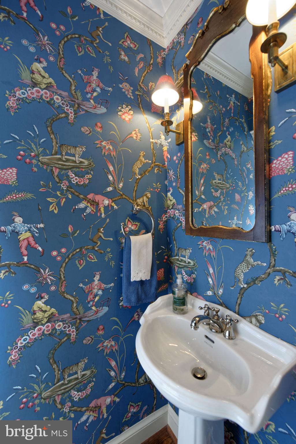 OLD TOWN ALEXANDRIA - Residential