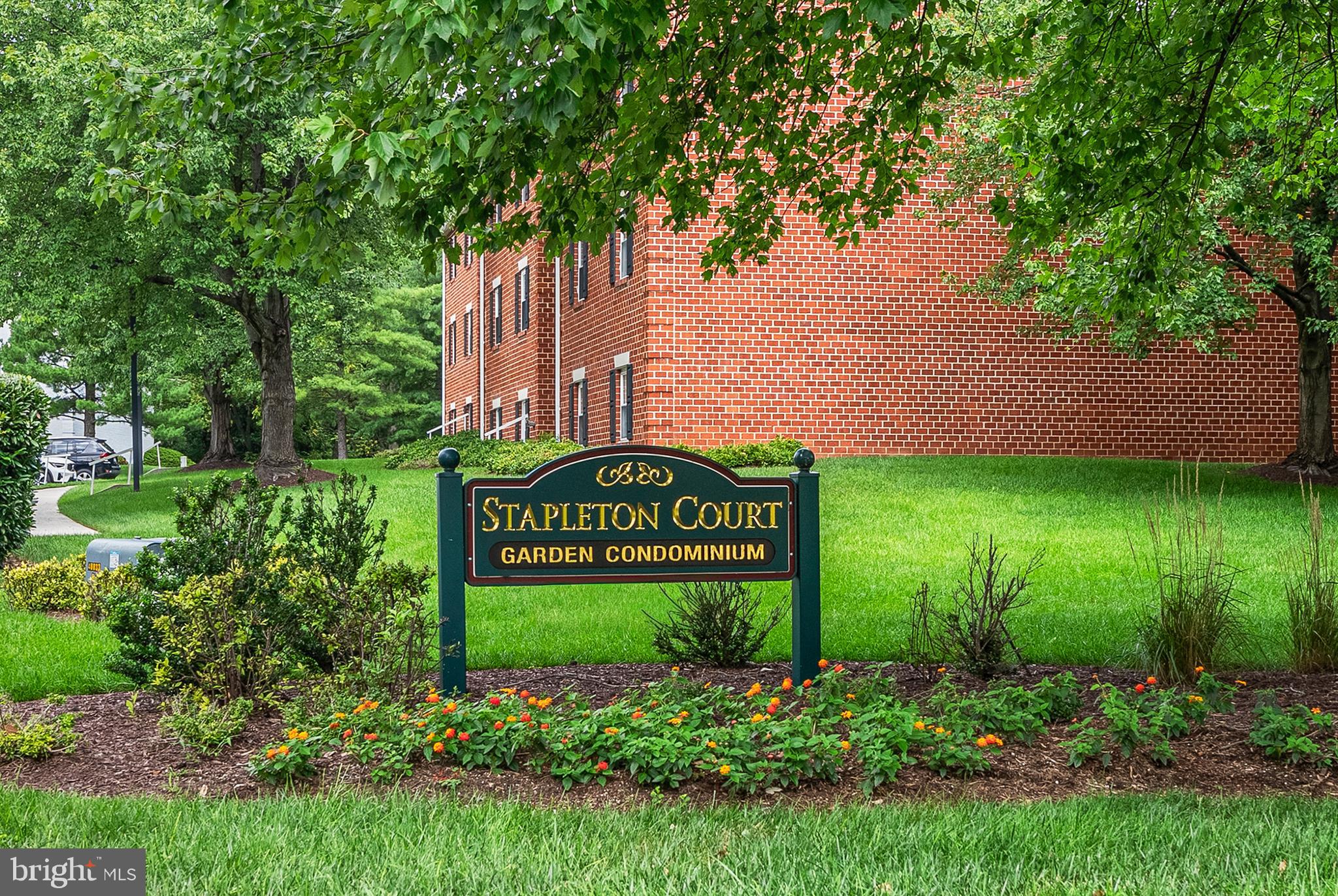 108 CASTLETOWN ROAD 301