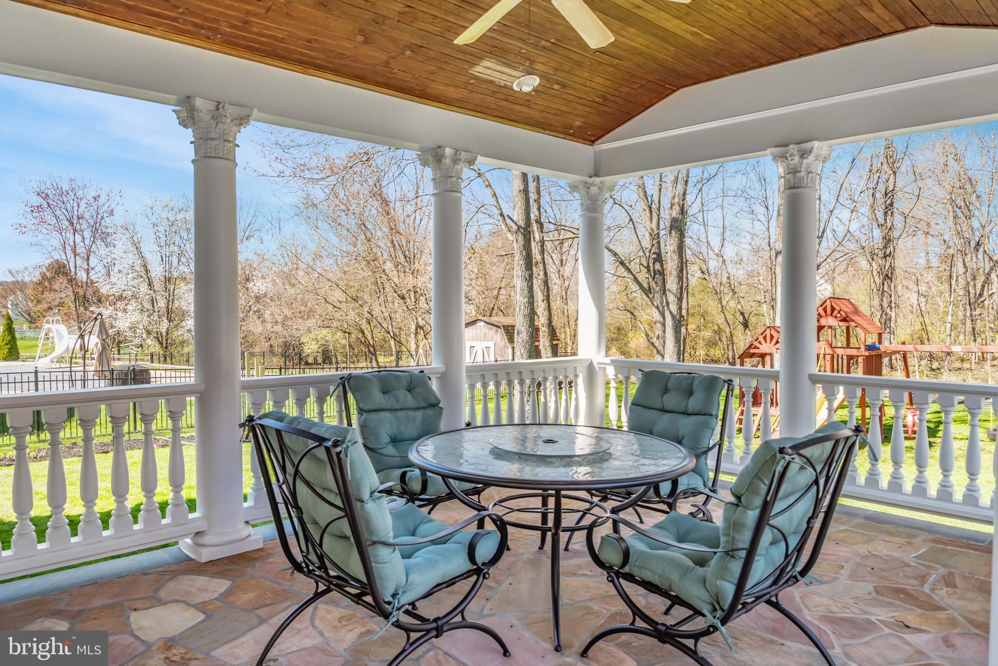 HEARTHSTONE - Residential