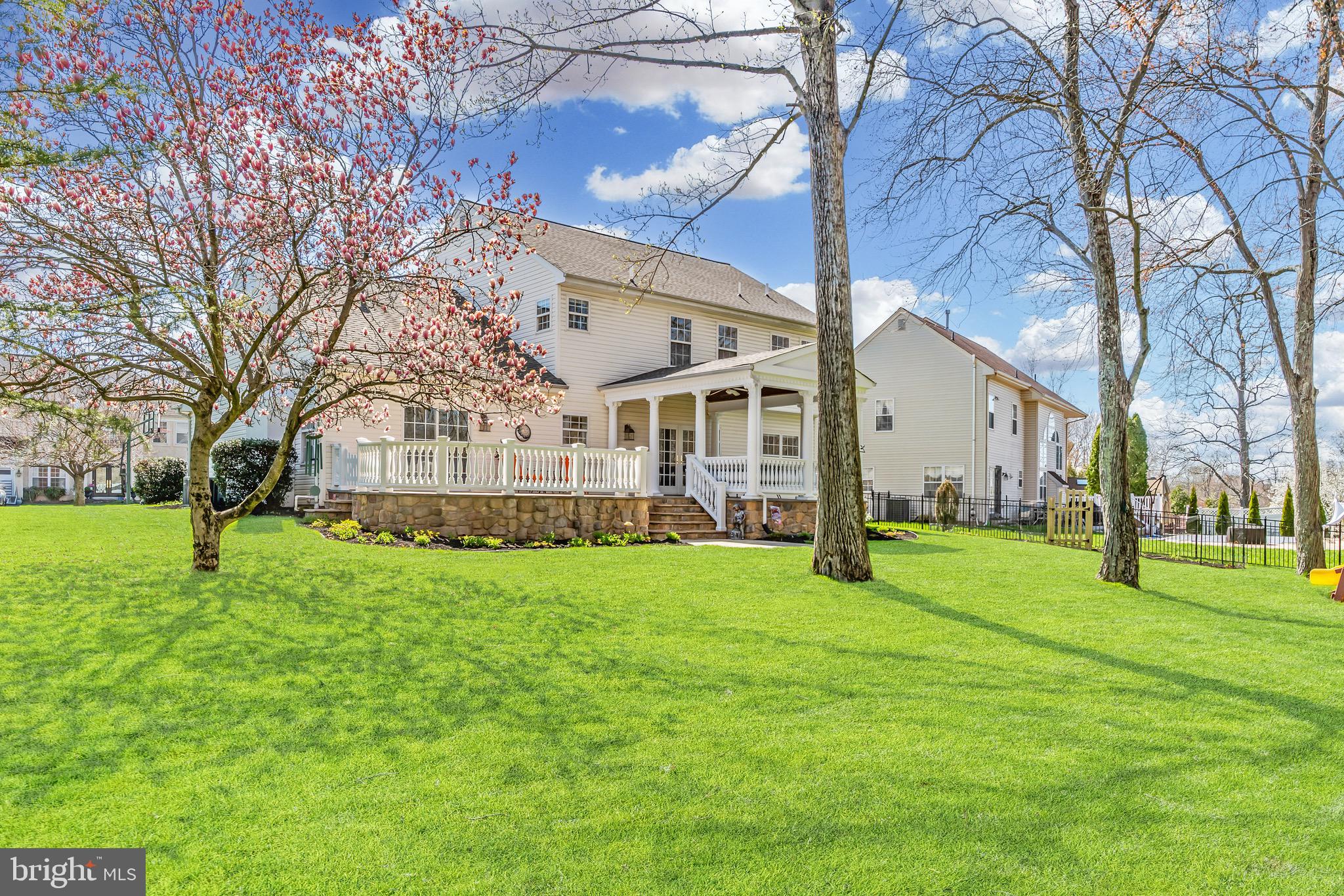 HEARTHSTONE - Residential