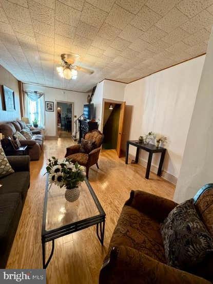 240 S 13th St – Investment Home