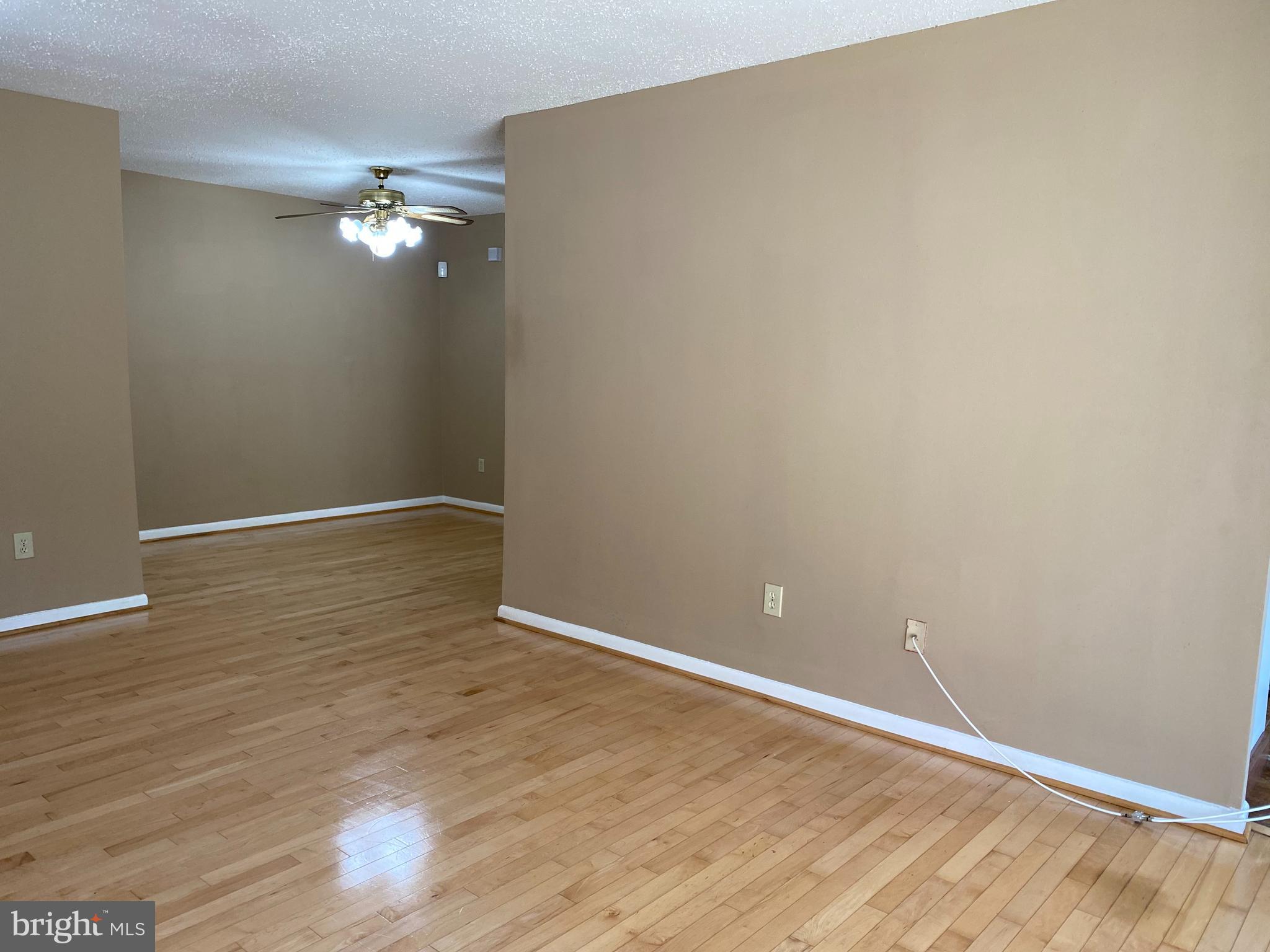 CHESTNUT GROVE - Residential Lease