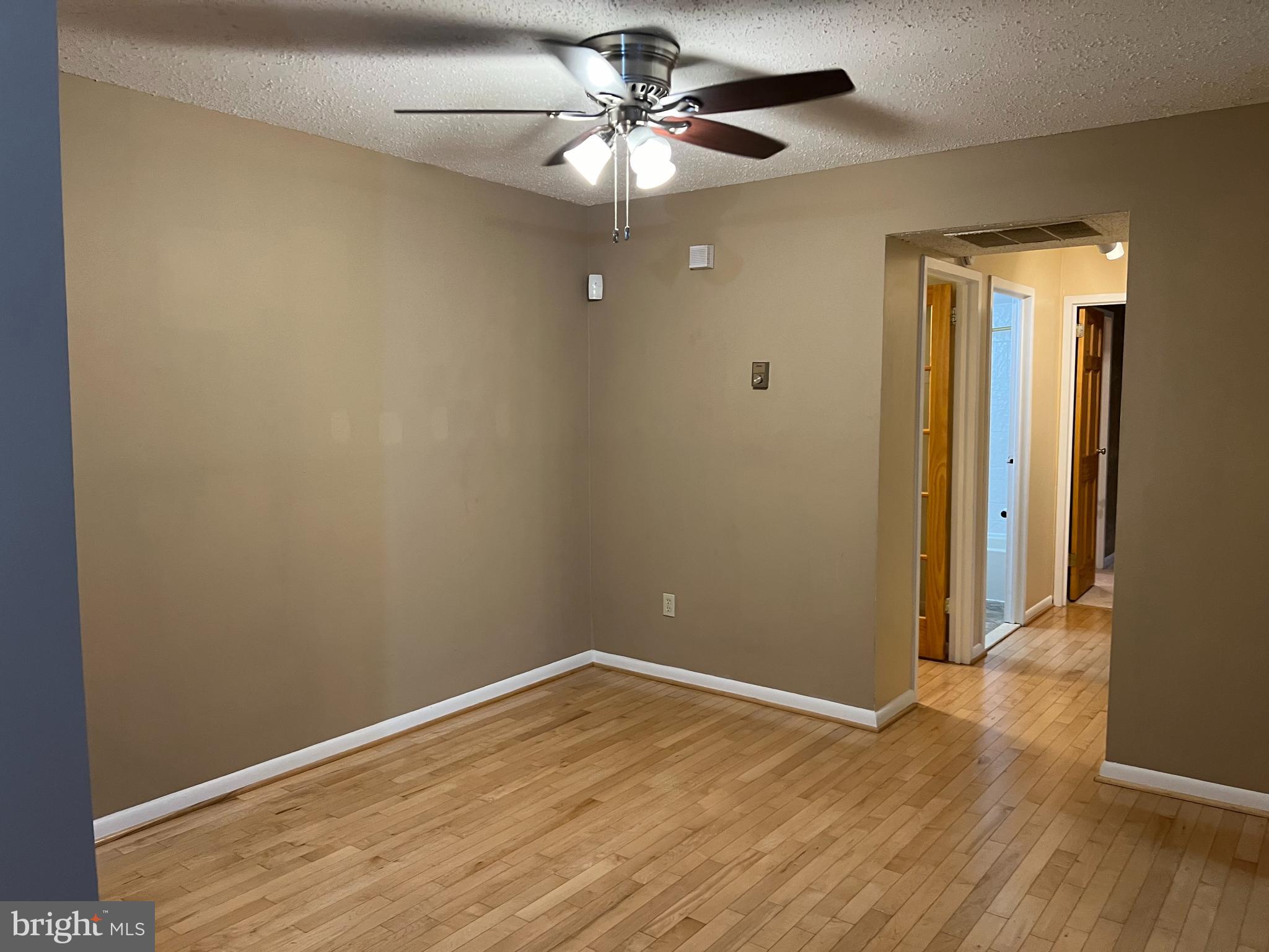 CHESTNUT GROVE - Residential Lease