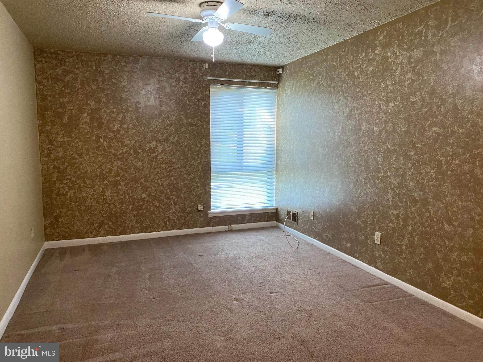 CHESTNUT GROVE - Residential Lease