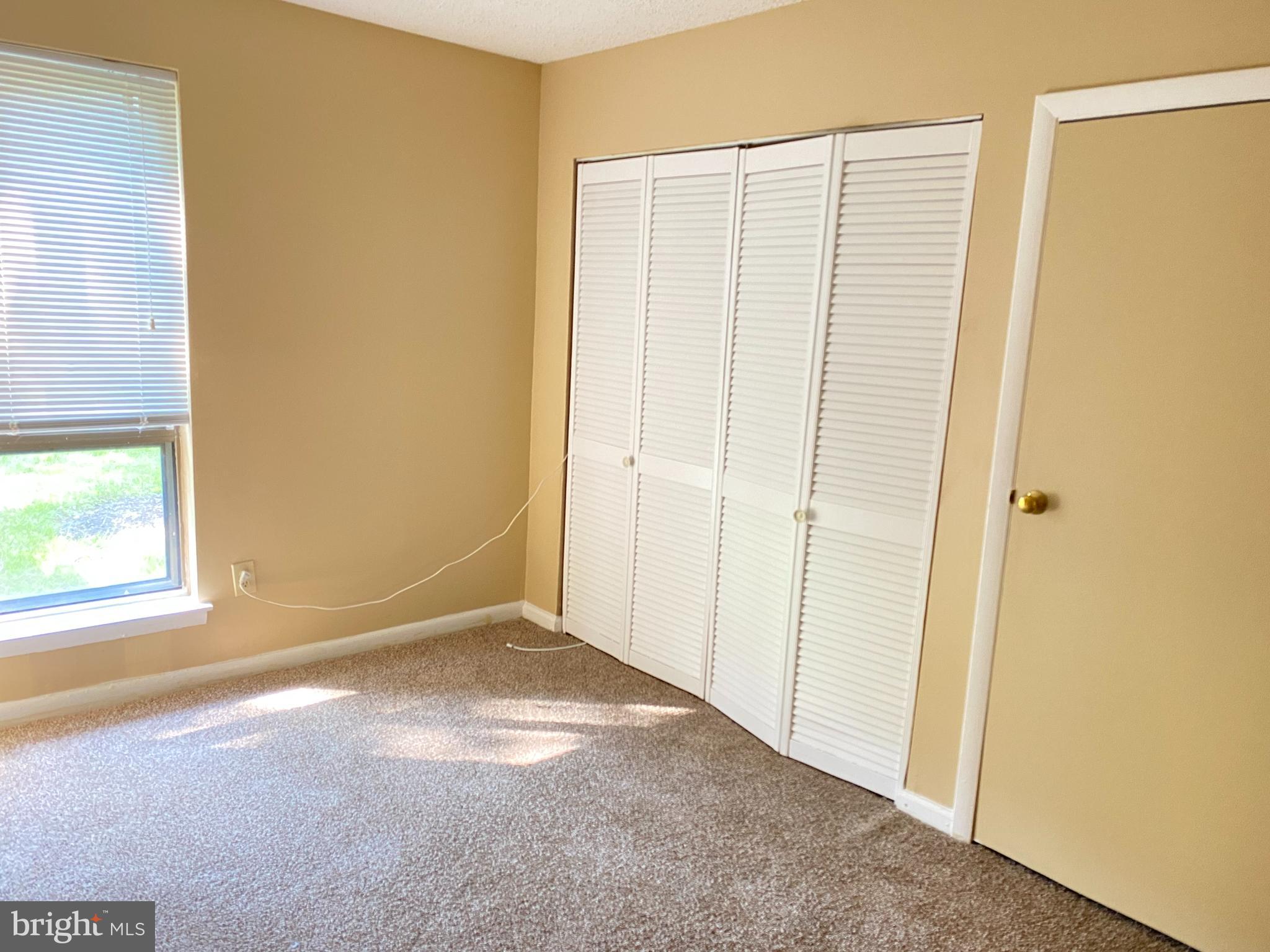 CHESTNUT GROVE - Residential Lease