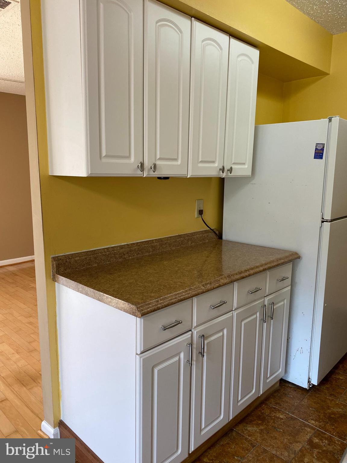 CHESTNUT GROVE - Residential Lease