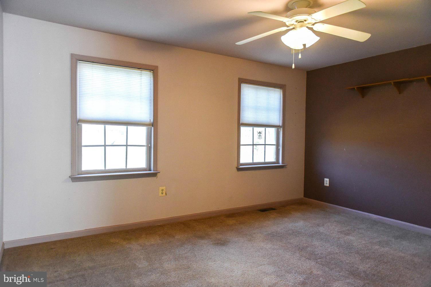 WALNUT HILLS SUB - Residential