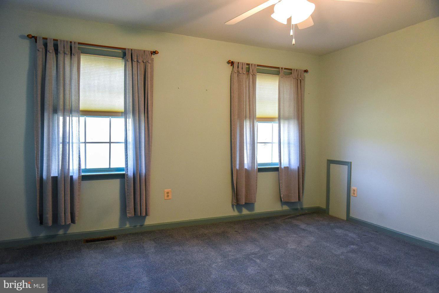 WALNUT HILLS SUB - Residential