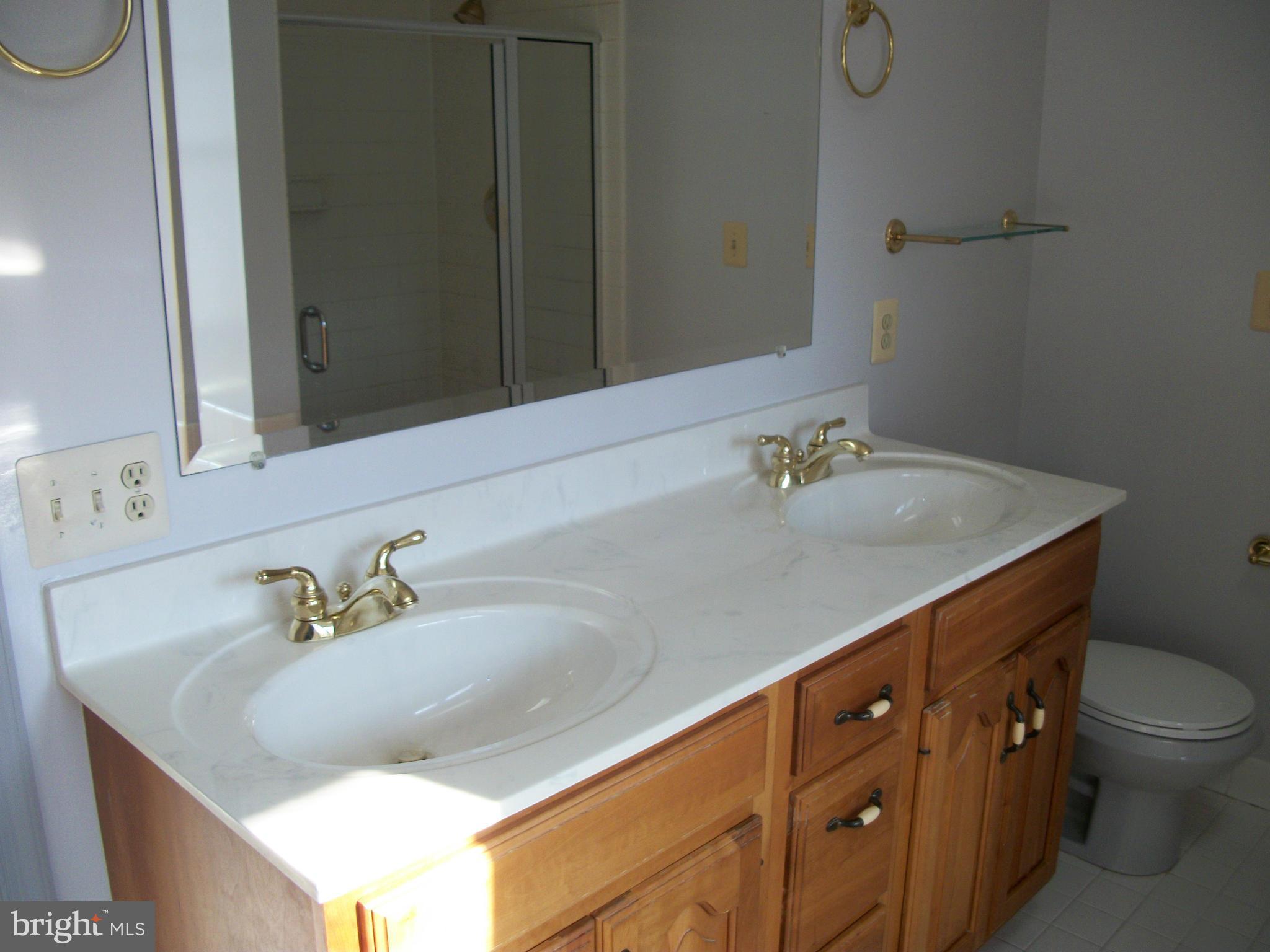 WALNUT HILLS SUB - Residential