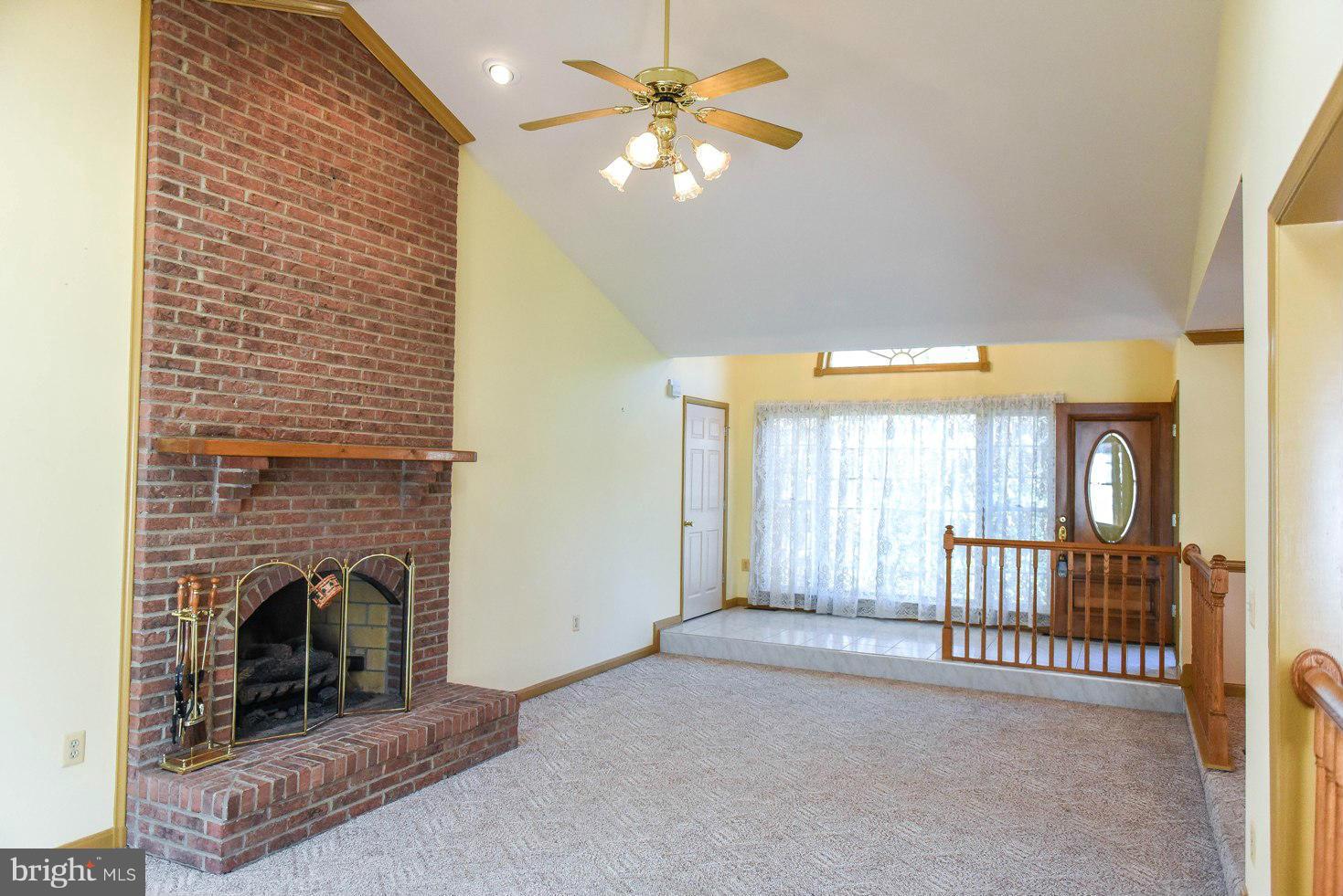 WALNUT HILLS SUB - Residential