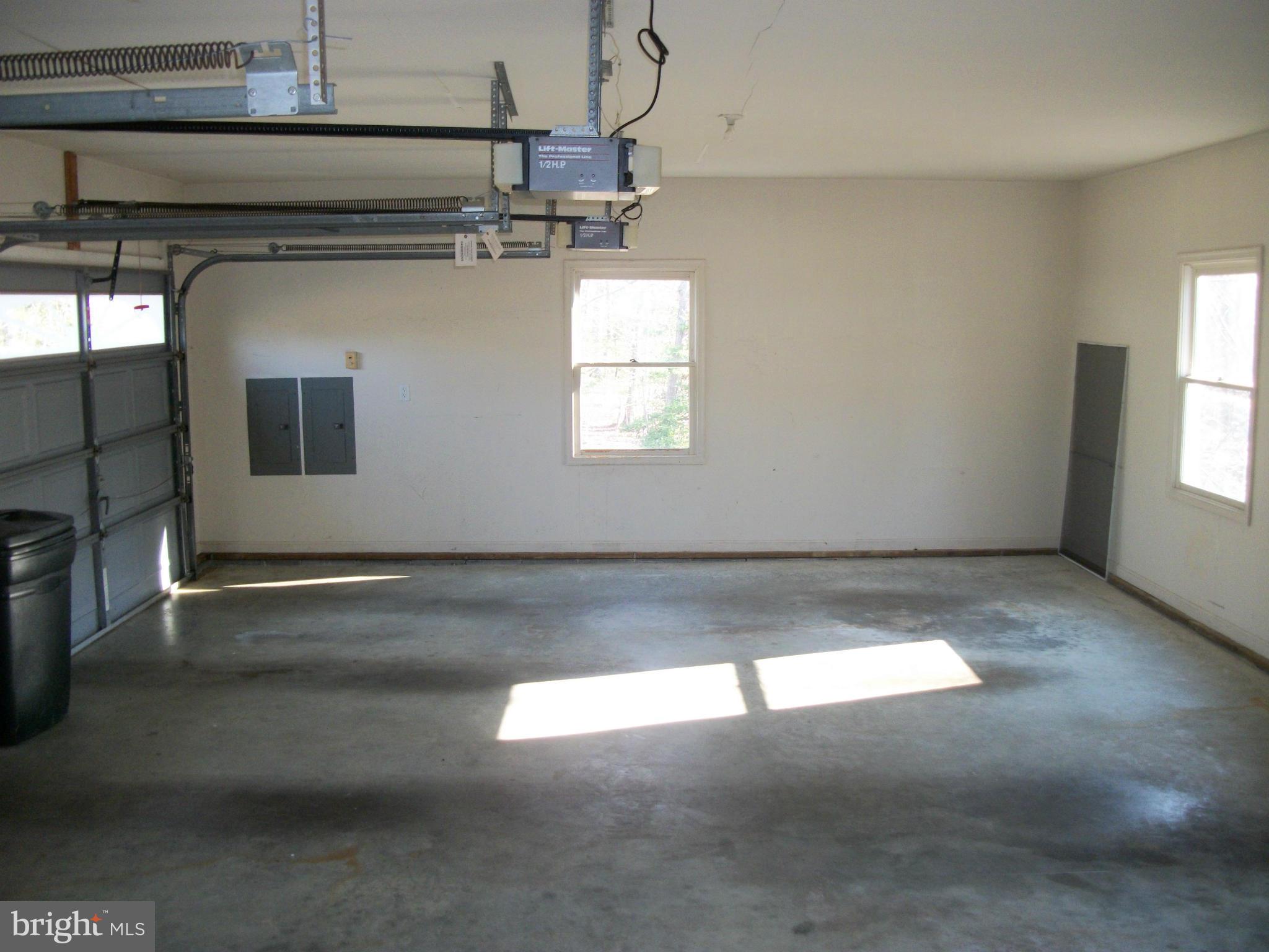 WALNUT HILLS SUB - Residential