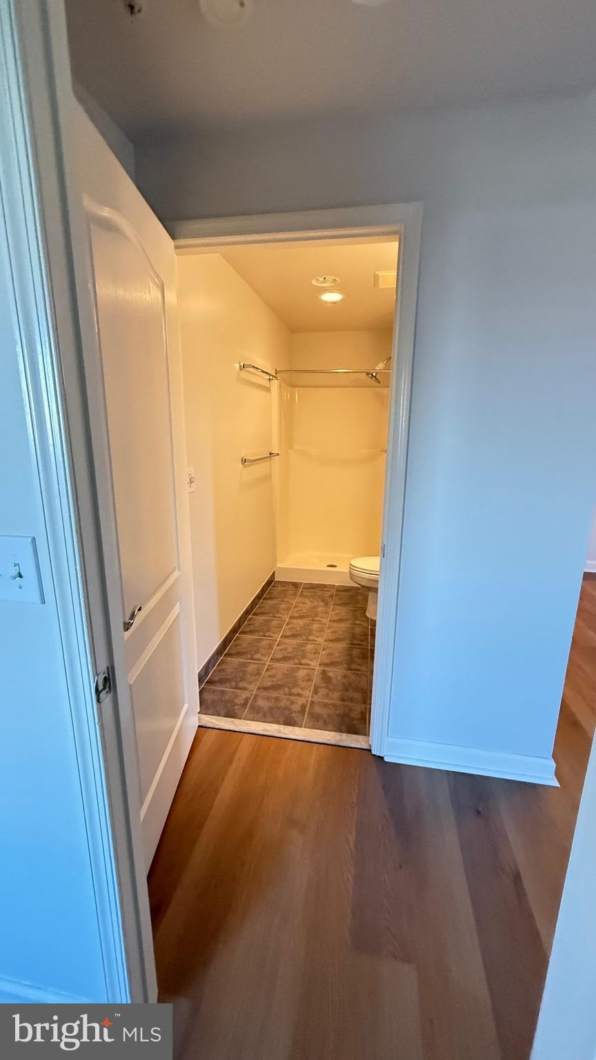 VIRGINIA SQUARE - Residential