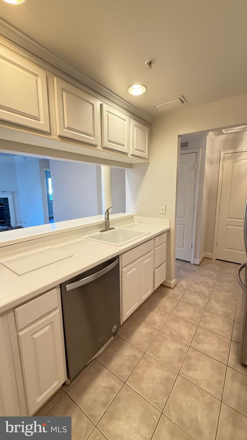 VIRGINIA SQUARE - Residential