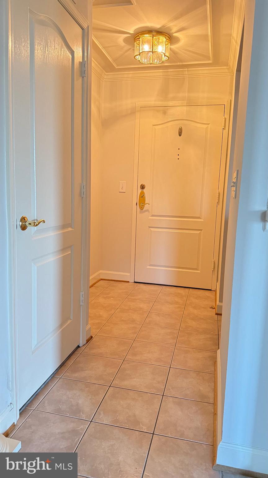 VIRGINIA SQUARE - Residential