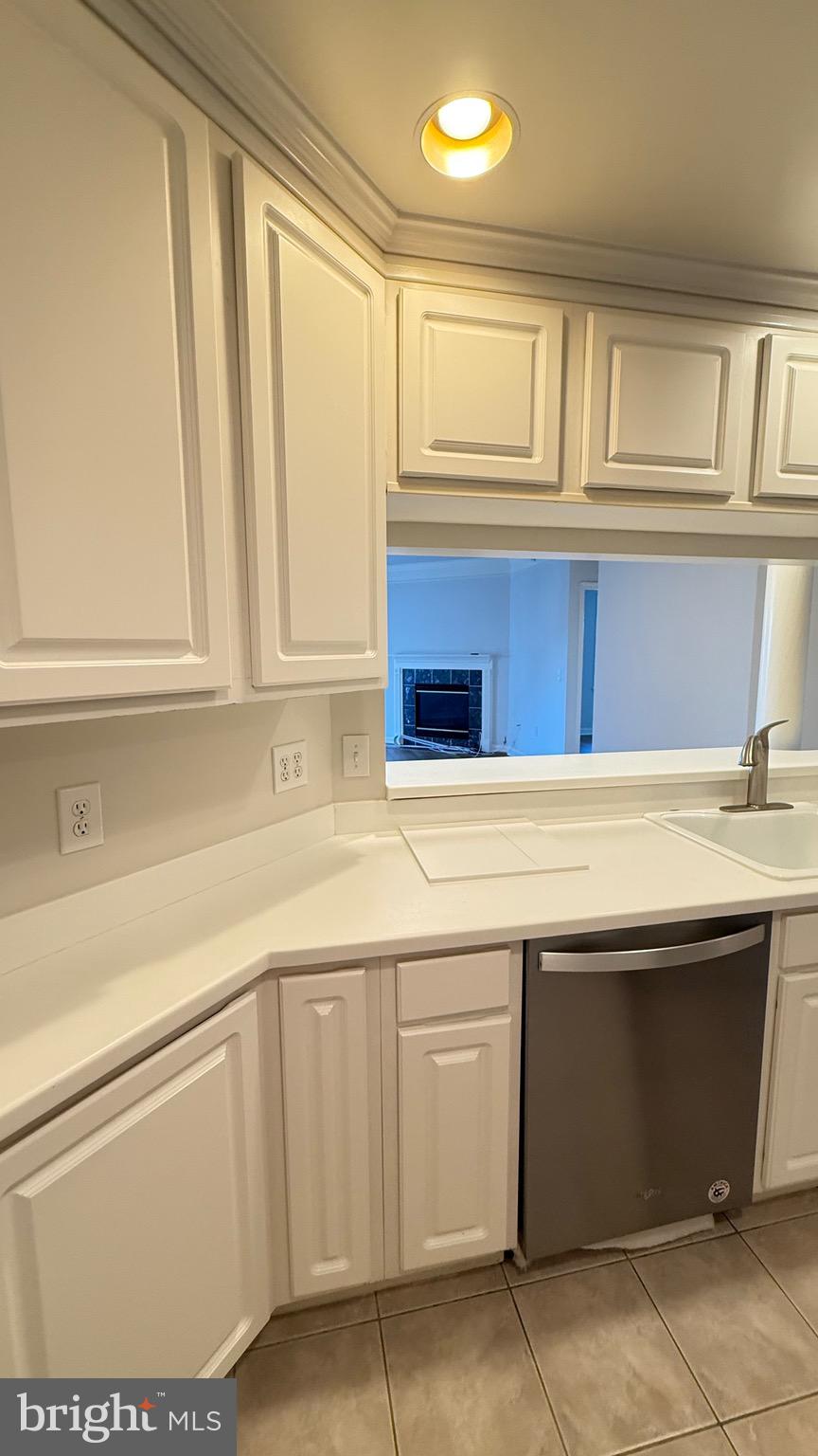 VIRGINIA SQUARE - Residential