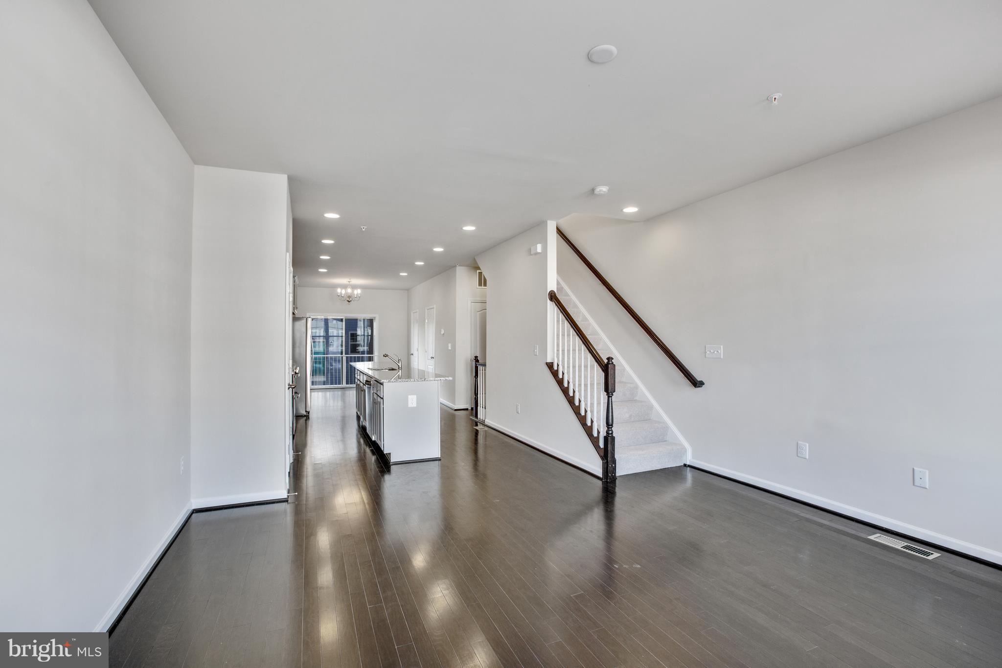 TANYARD COVE - Residential