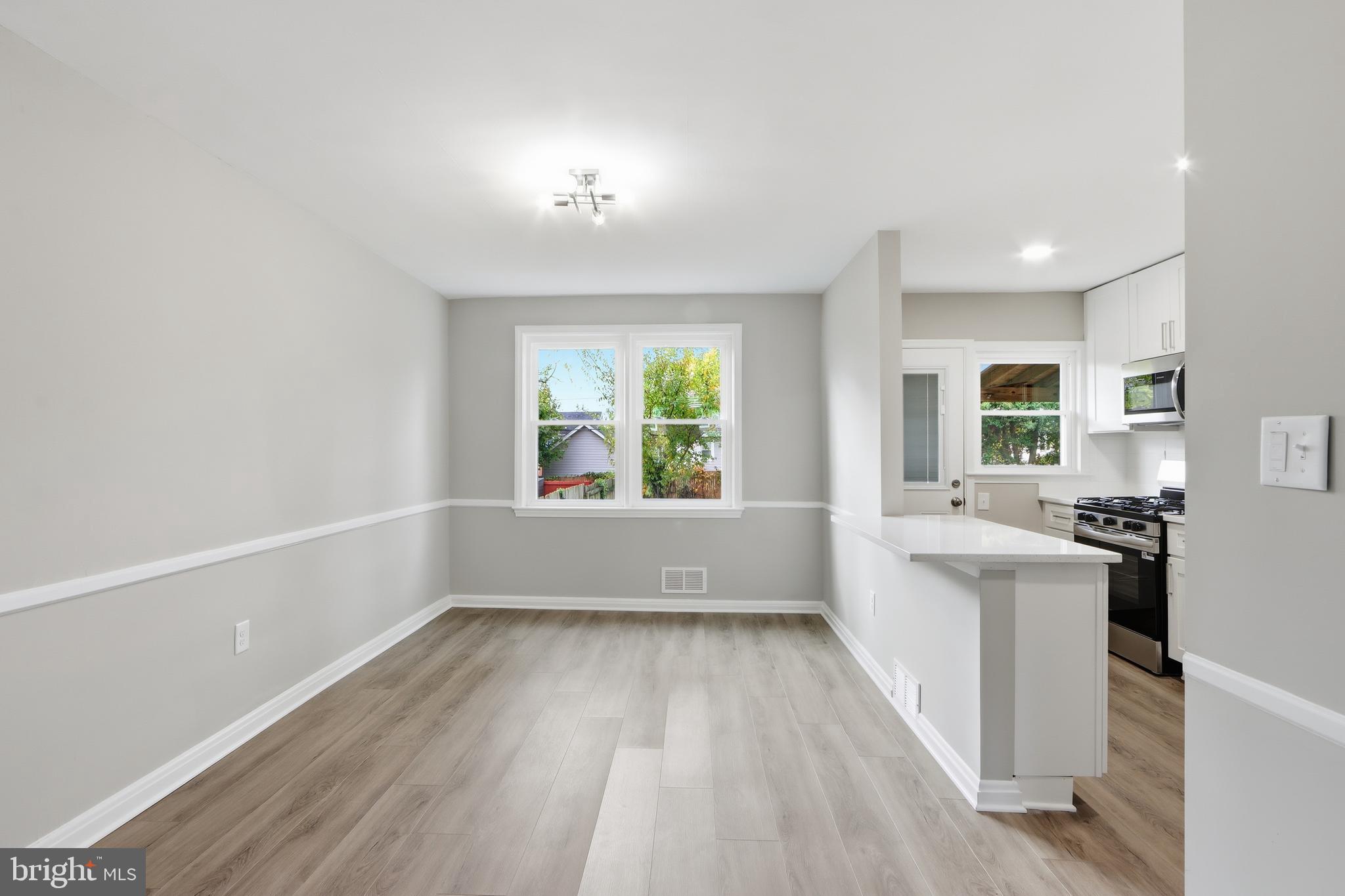 WESTOWNE - Residential