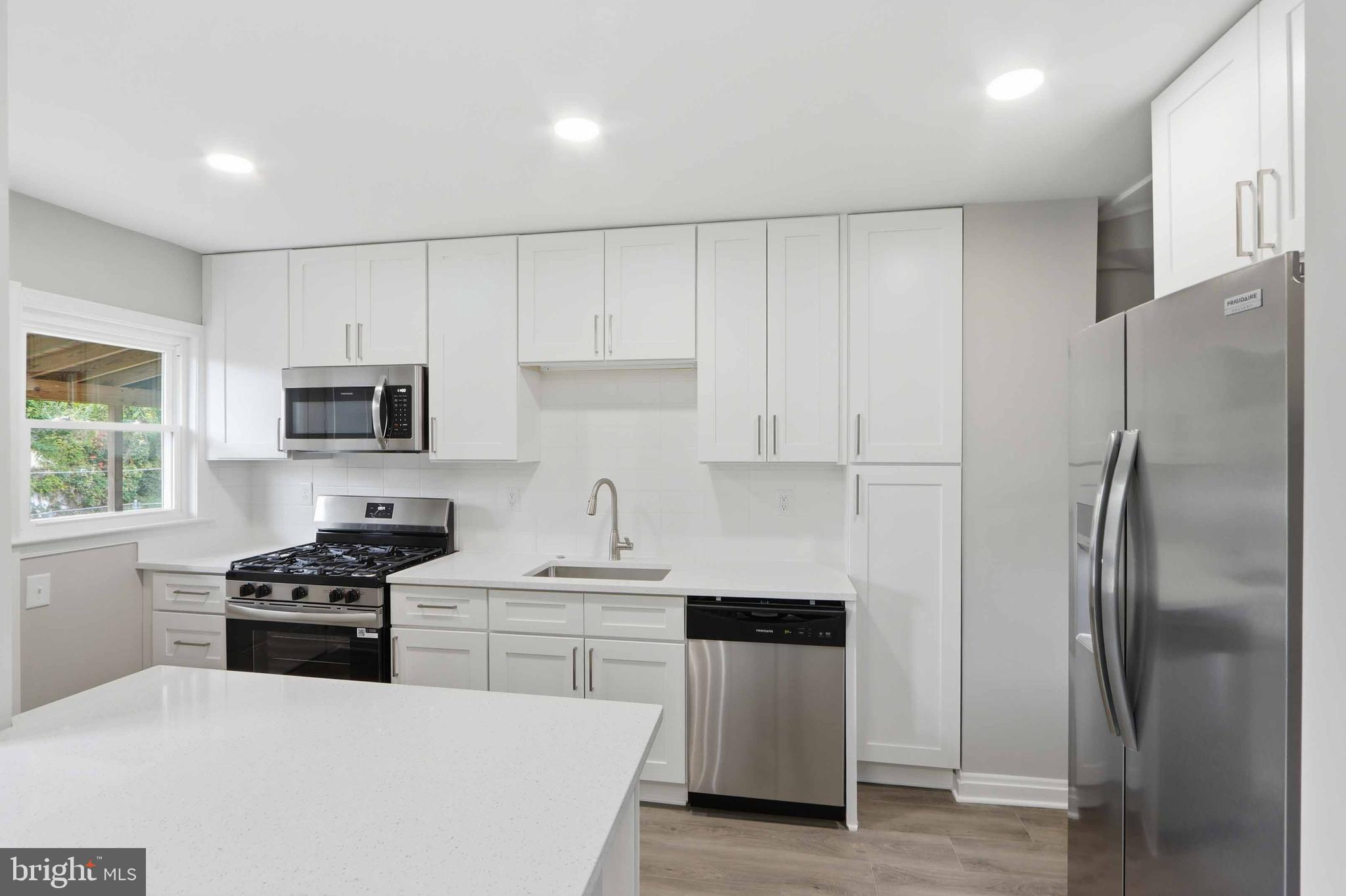 WESTOWNE - Residential