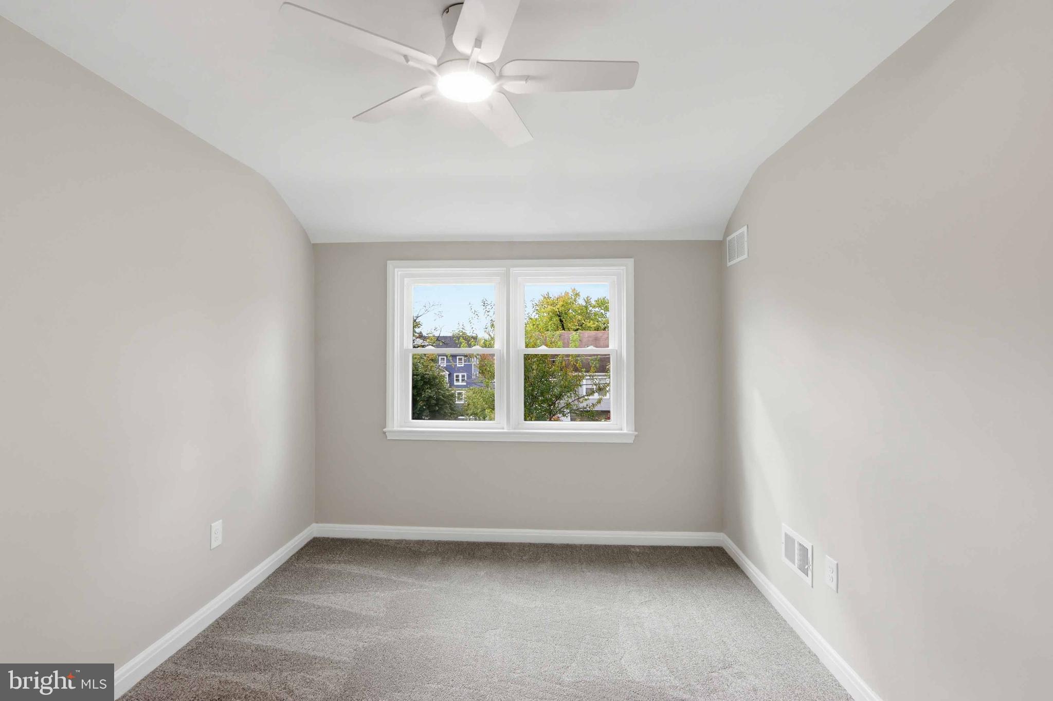 WESTOWNE - Residential