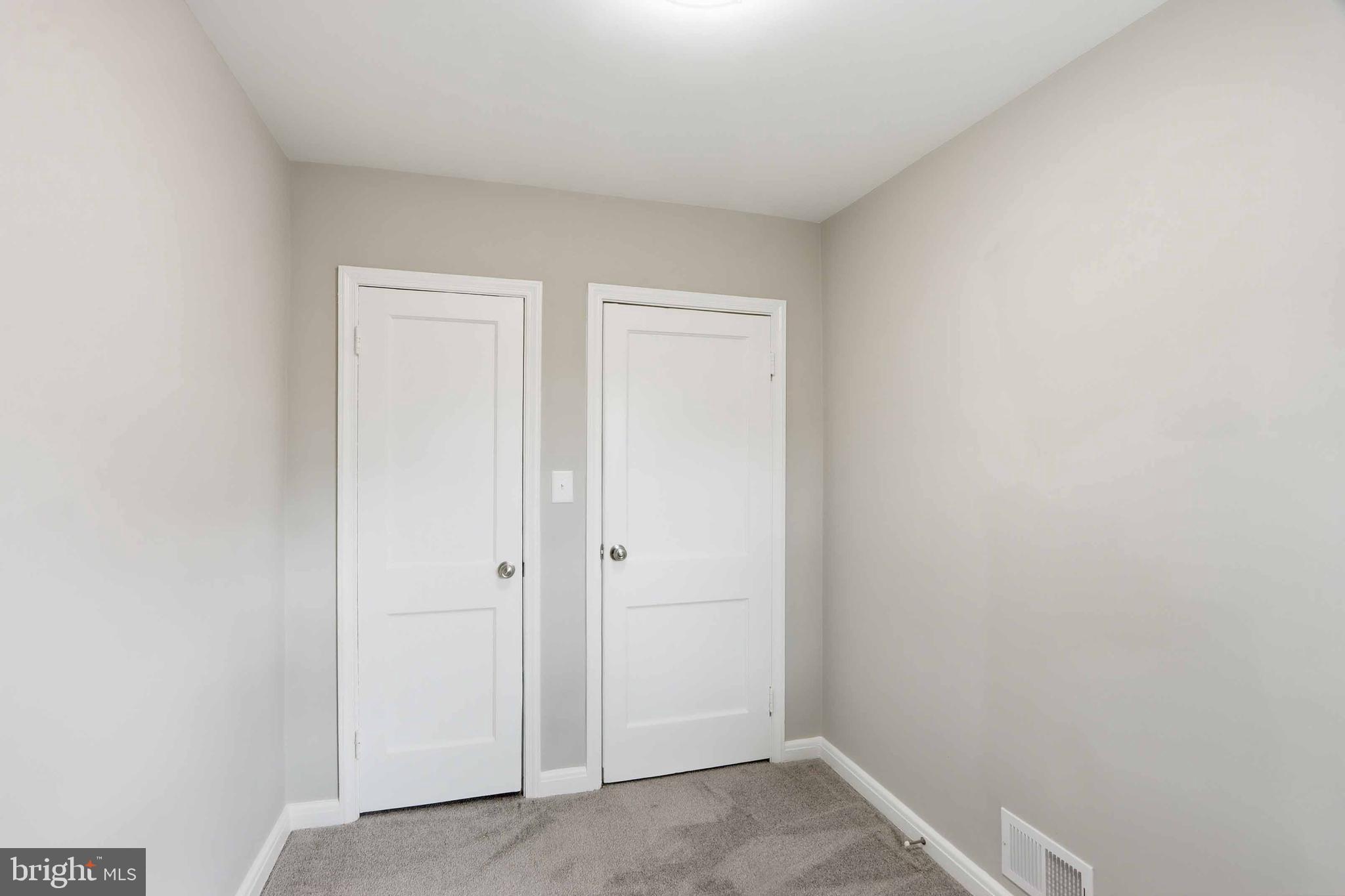 WESTOWNE - Residential