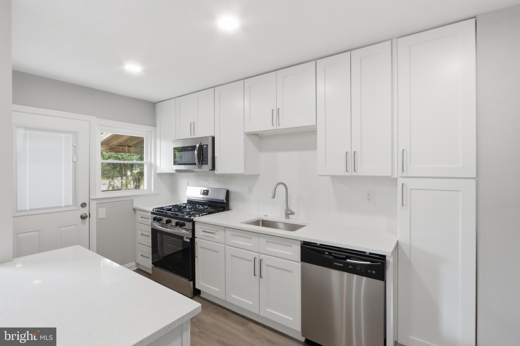 WESTOWNE - Residential