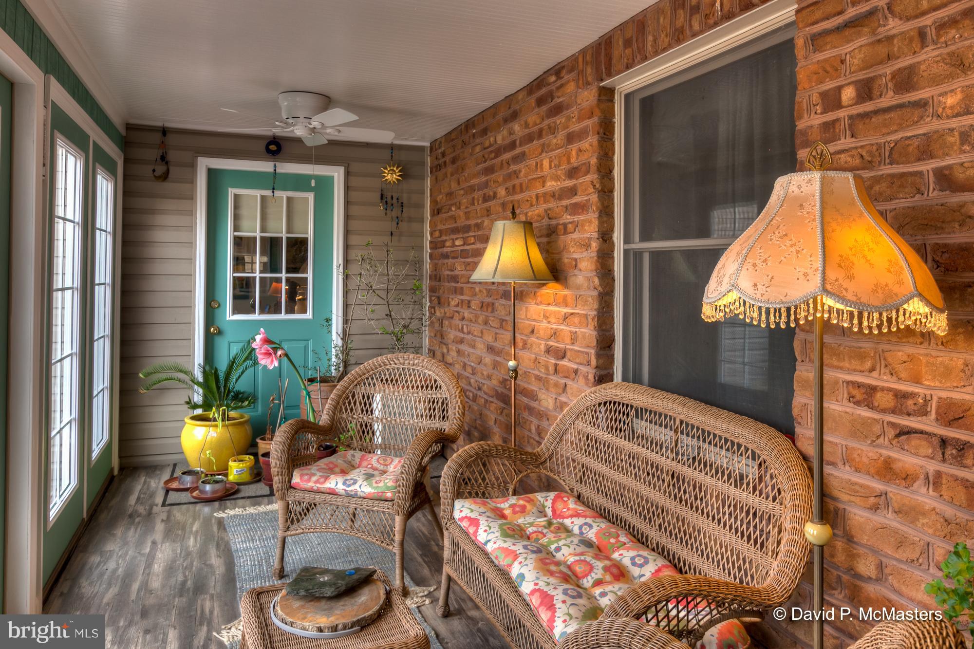 SWAN DALE FARMS - Residential